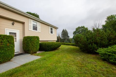 85 Glendale Avenue Auburn ME 04210