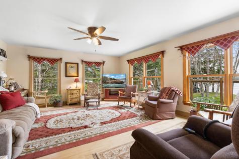 127 Moody's Island Road Nobleboro ME 04555