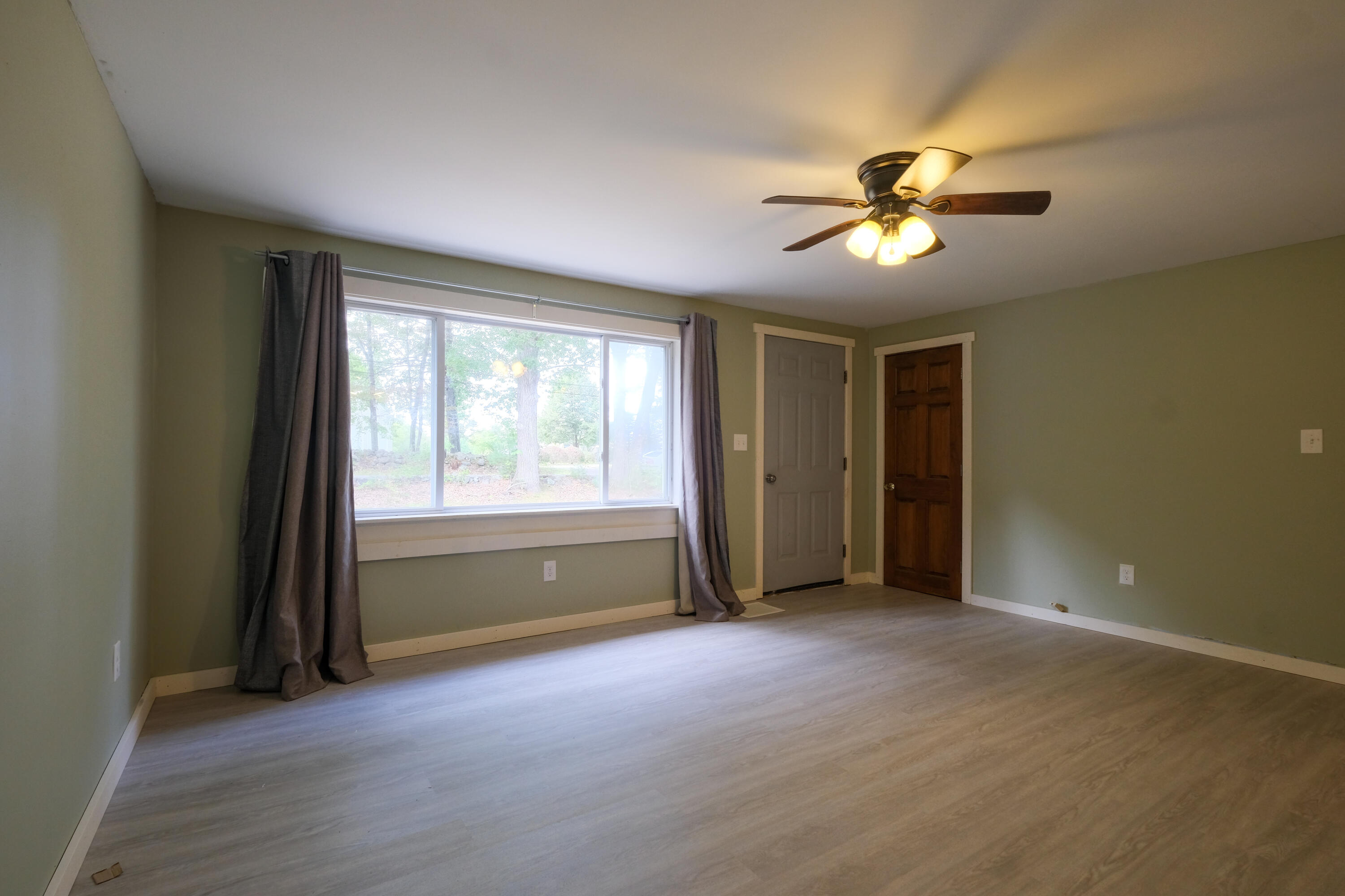 21 Dillon Road Harrison ME 04040