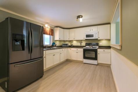 21 Dillon Road Harrison ME 04040