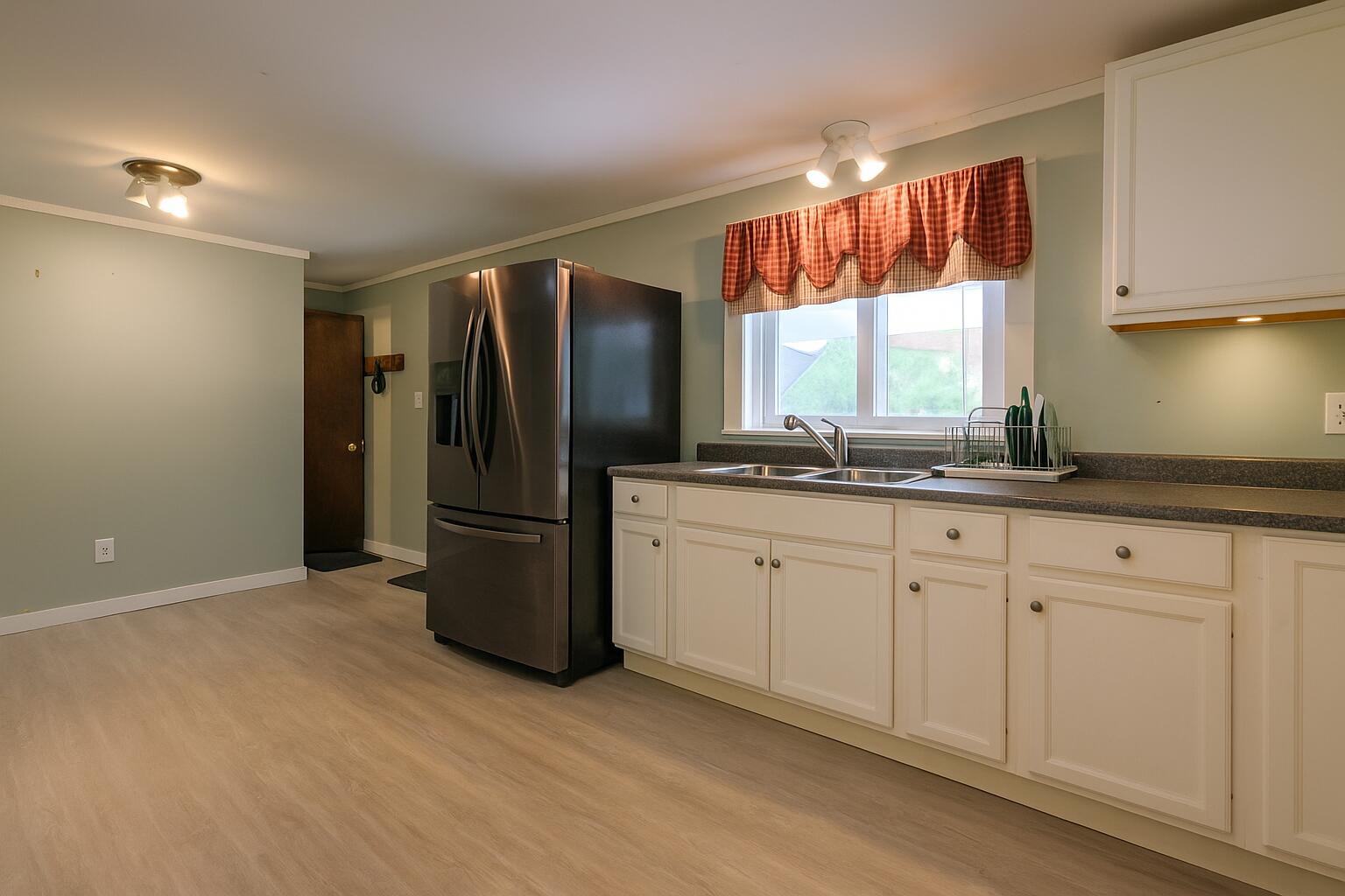 21 Dillon Road Harrison ME 04040