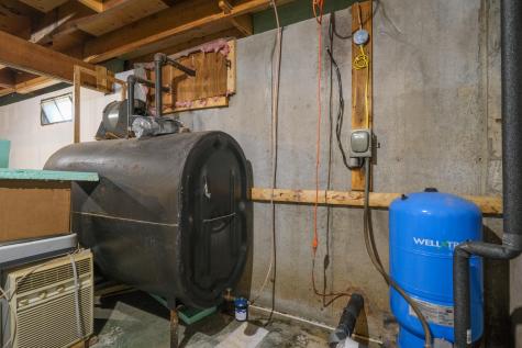 21 Dillon Road Harrison ME 04040