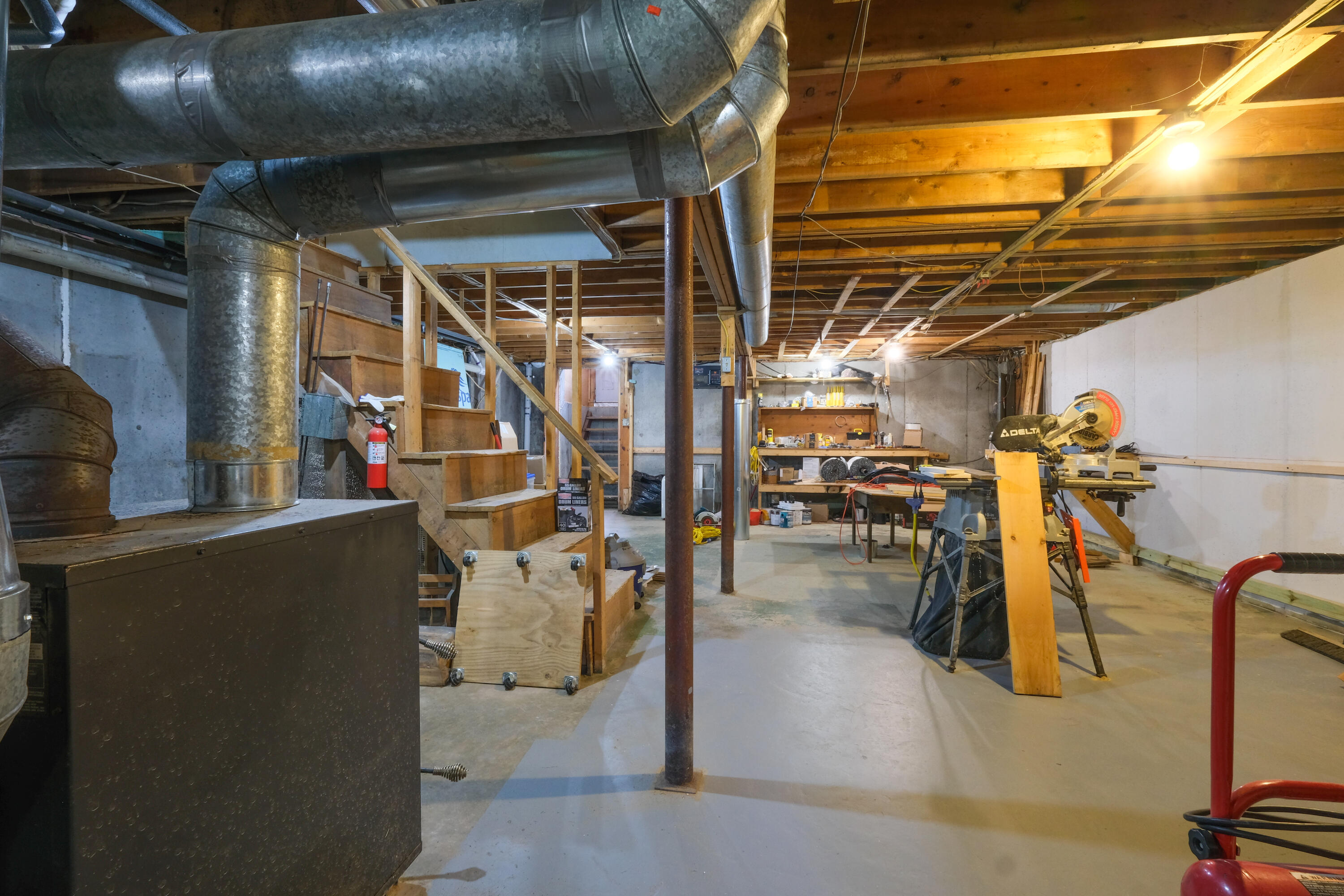 21 Dillon Road Harrison ME 04040