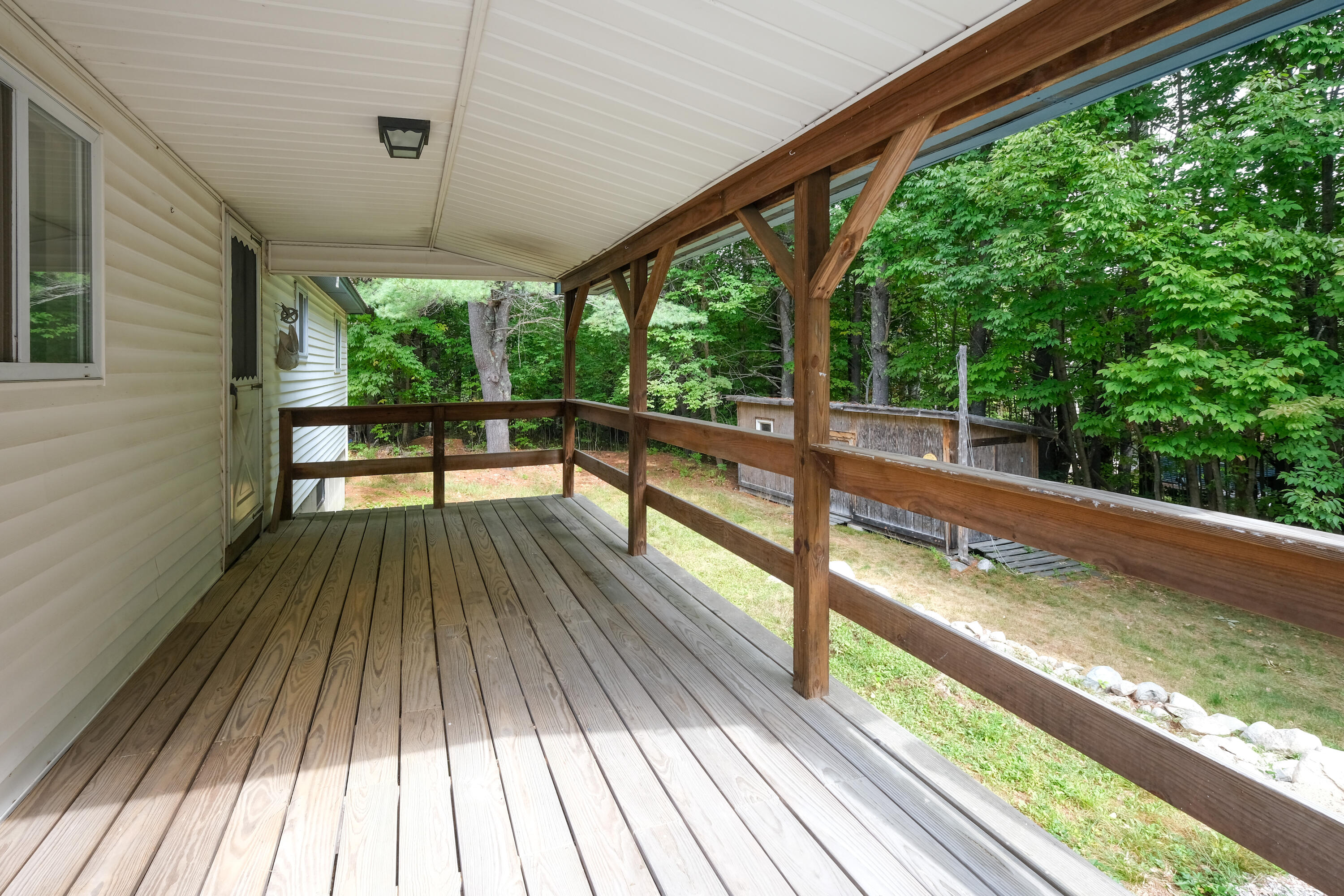 21 Dillon Road Harrison ME 04040