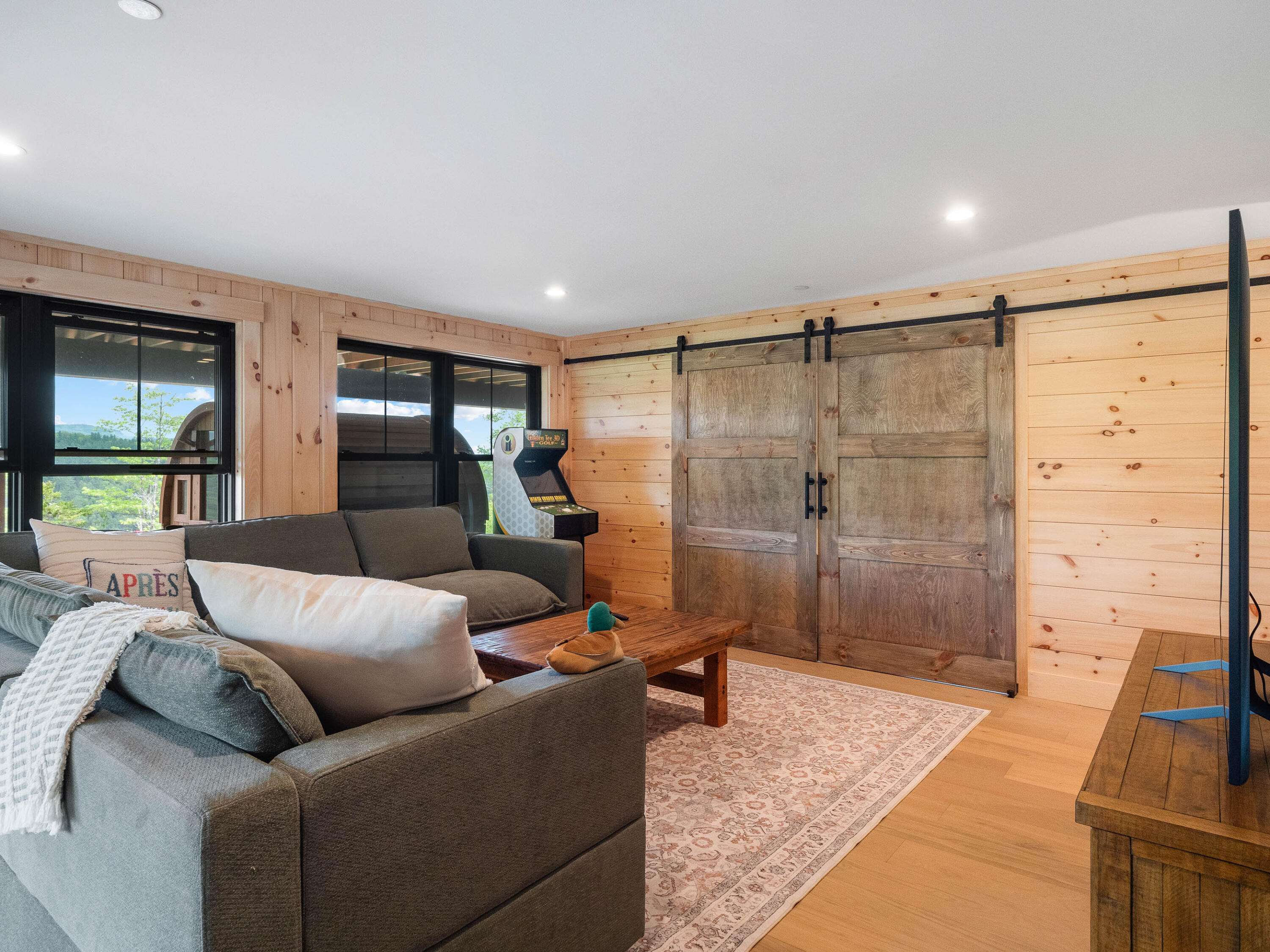 40 Picnic Rock Road Bethel ME 04217