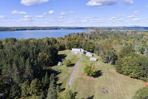 422 Wallston Road Saint George ME 04860