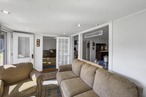 422 Wallston Road Saint George ME 04860