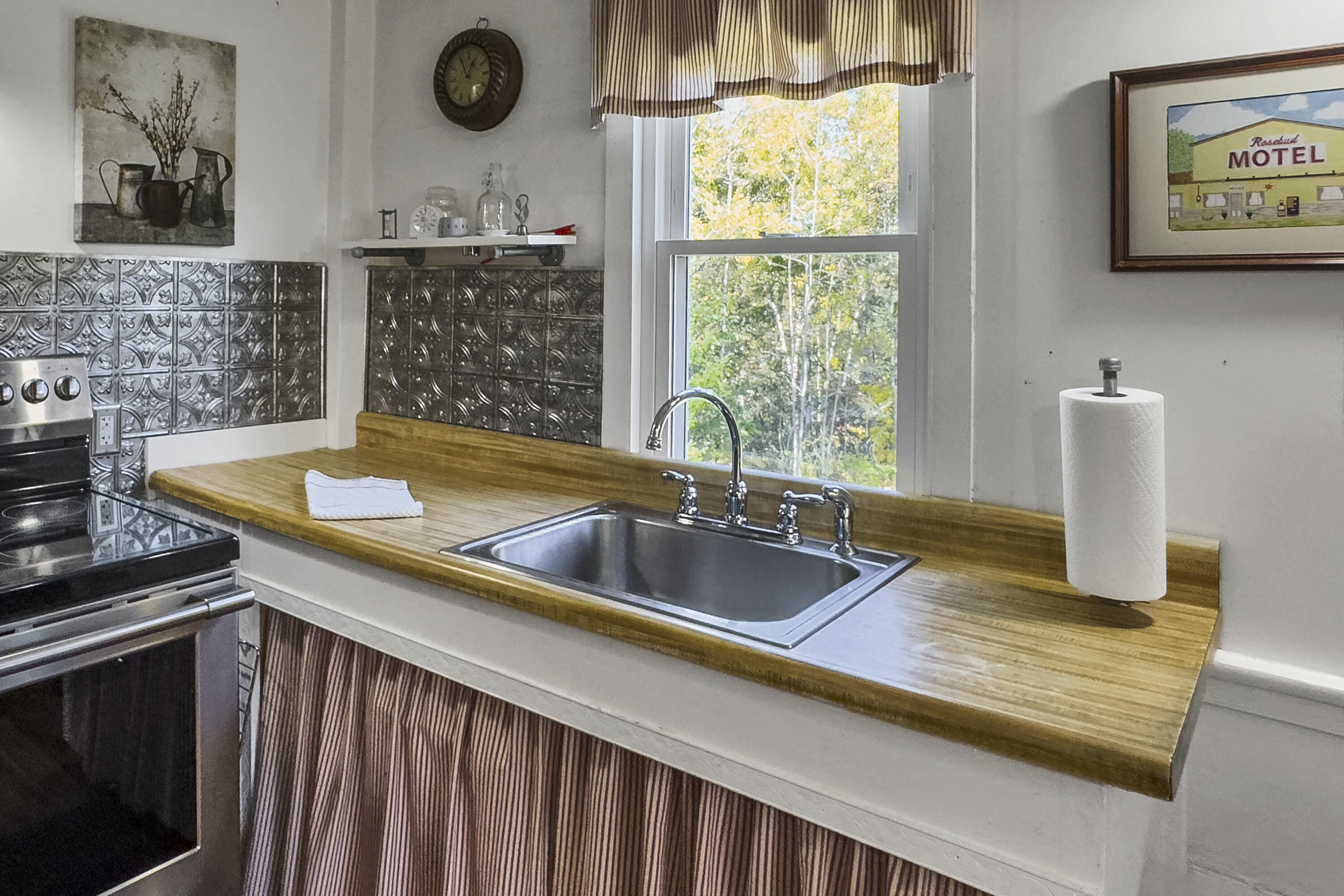 422 Wallston Road Saint George ME 04860