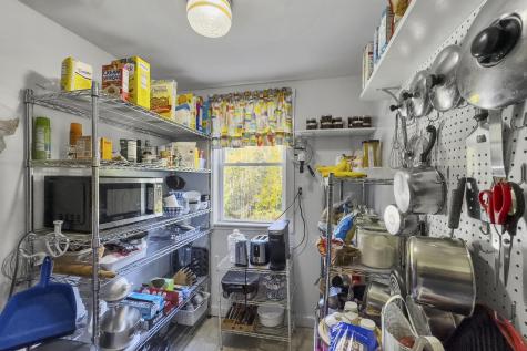 422 Wallston Road Saint George ME 04860