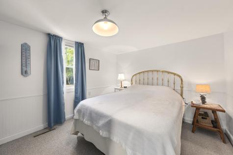 422 Wallston Road Saint George ME 04860