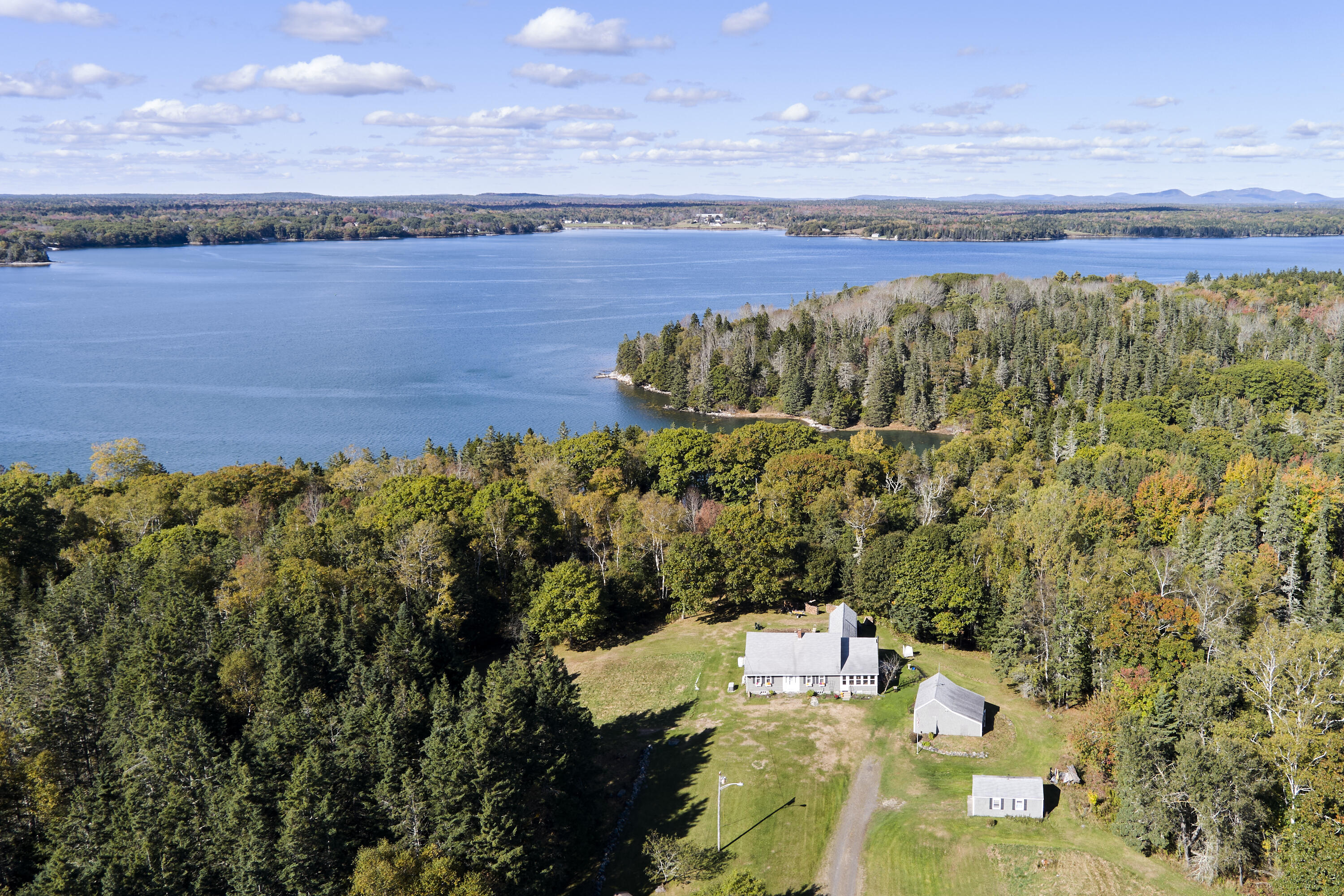 422 Wallston Road Saint George ME 04860