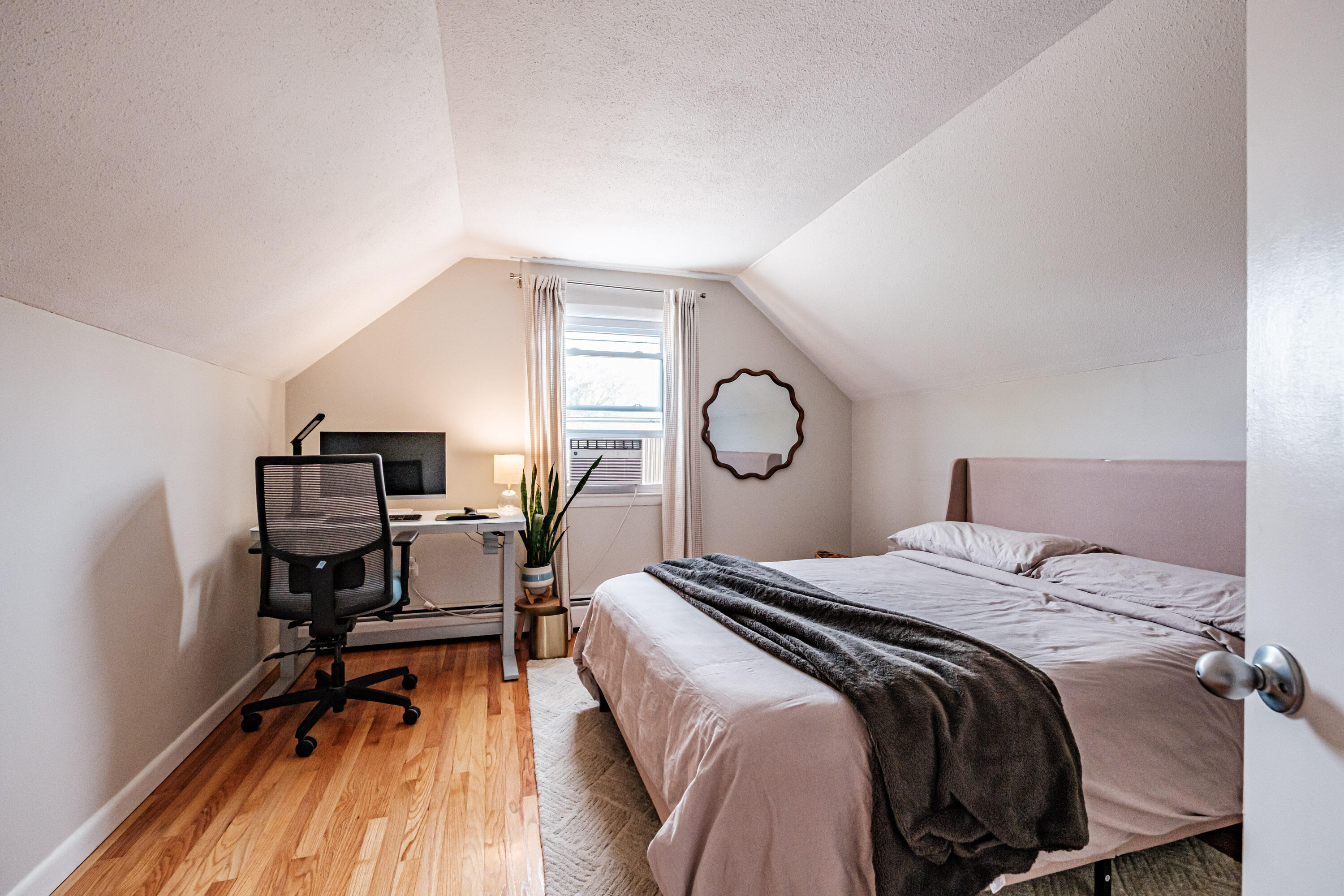 129 Cleveland Circle South Portland ME 04106