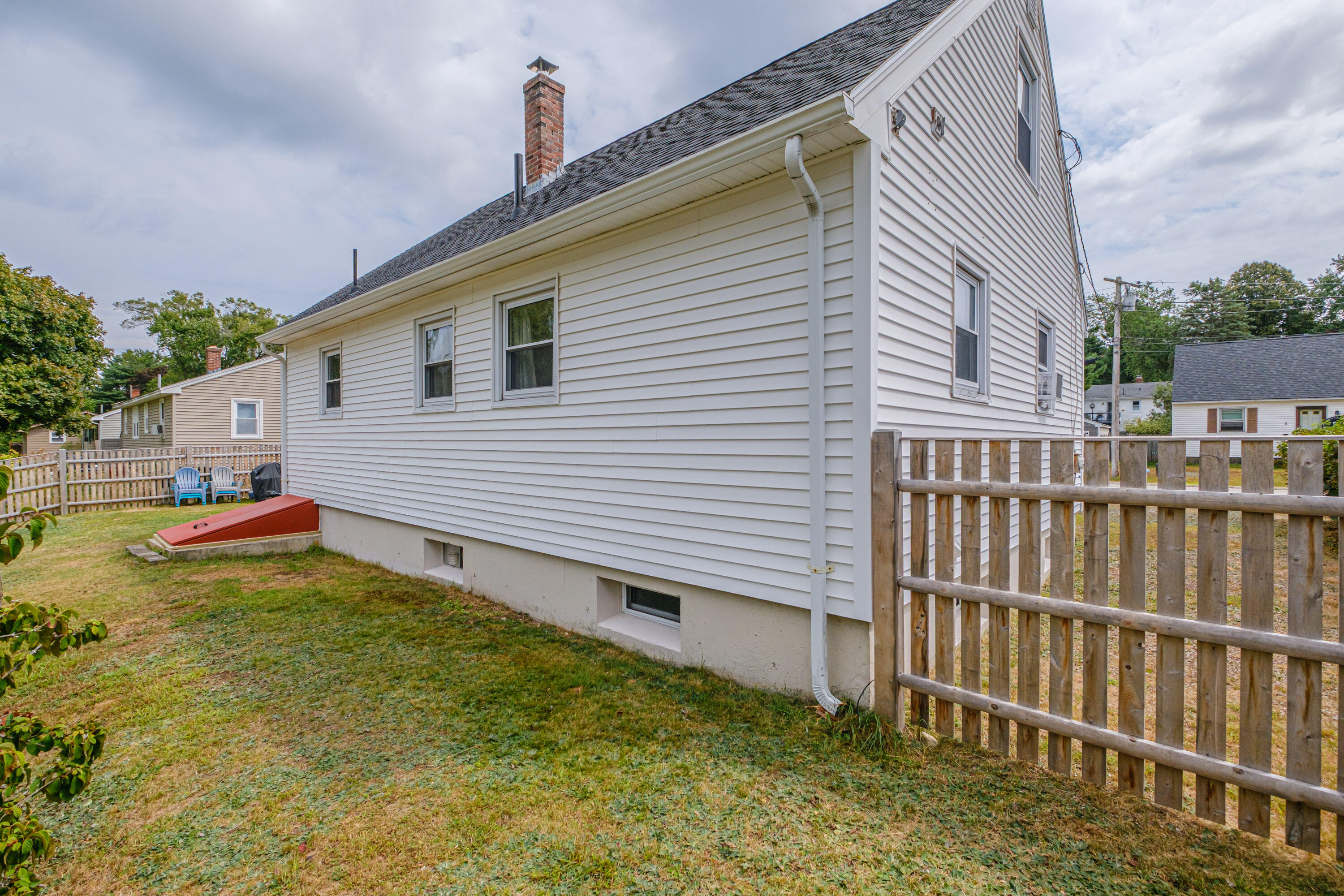 129 Cleveland Circle South Portland ME 04106