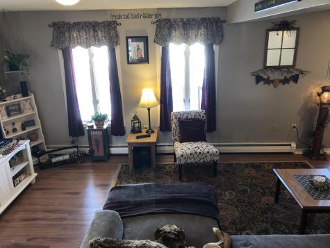 76 Monroe Street Auburn ME 04210