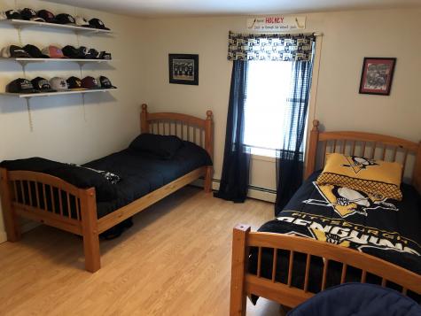 76 Monroe Street Auburn ME 04210