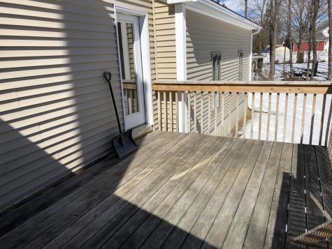76 Monroe Street Auburn ME 04210