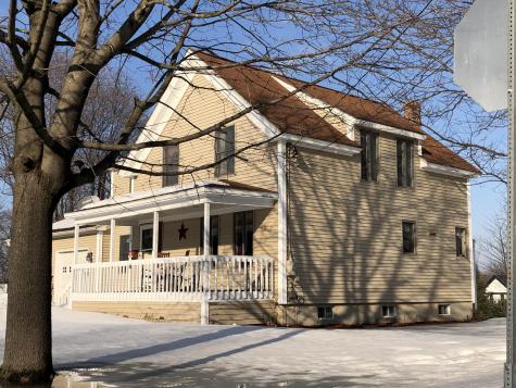 76 Monroe Street Auburn ME 04210