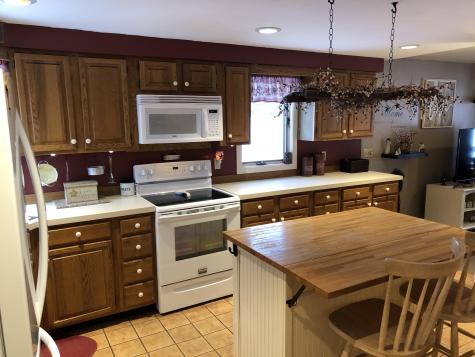 76 Monroe Street Auburn ME 04210