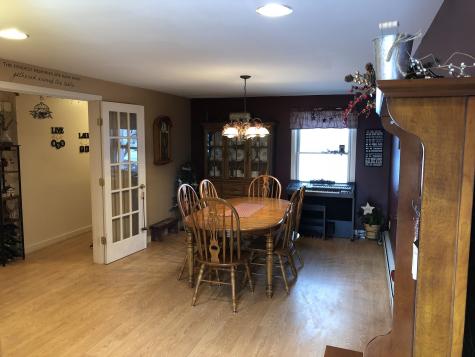 76 Monroe Street Auburn ME 04210