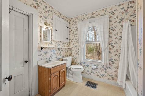 7 Bowzer Lane Skowhegan ME 04976