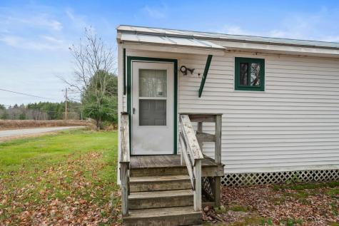 7 Bowzer Lane Skowhegan ME 04976