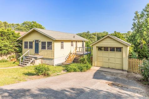 11 Bridge Street Kittery ME 03904