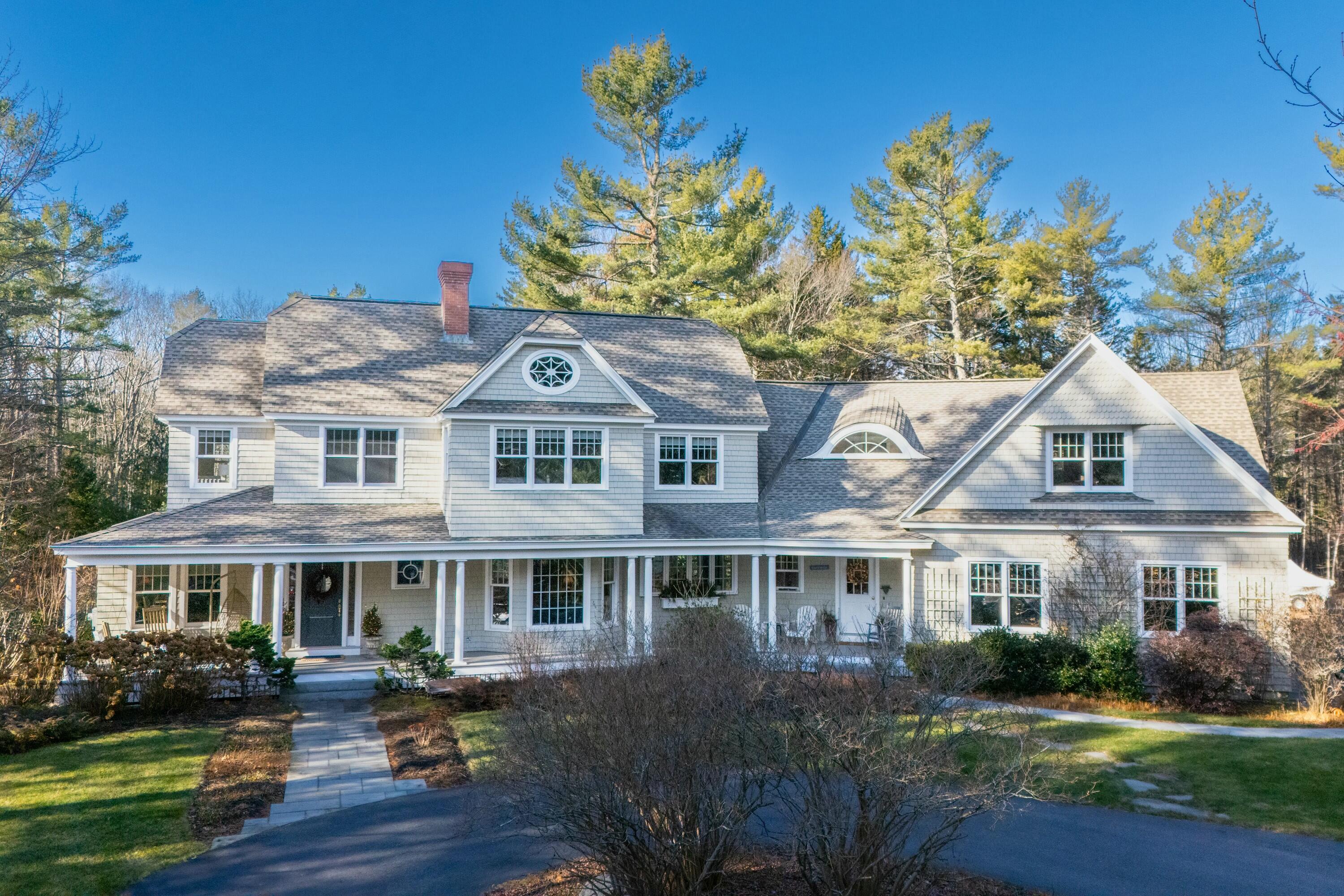 15 Park Circle Cape Elizabeth ME 04107