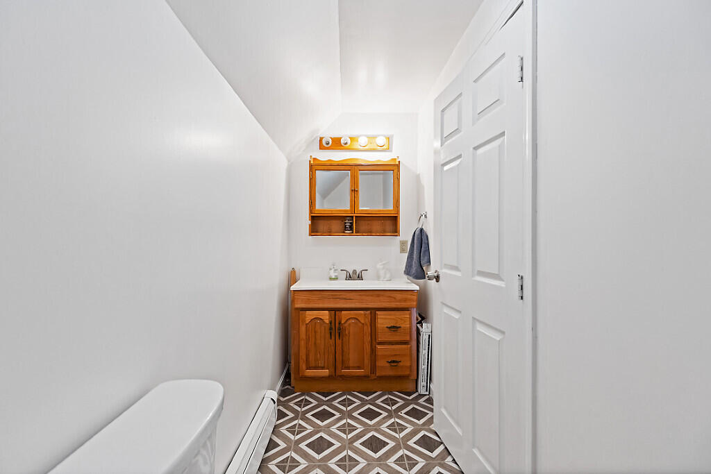 304 Rocky Shore Lane Oakland ME 04963