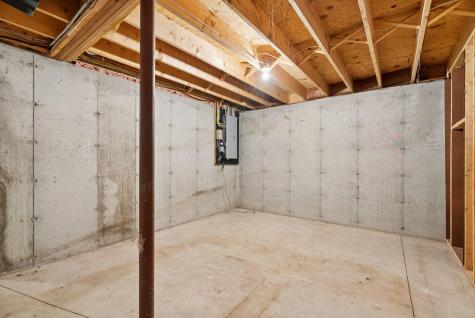 9 Hammond Road Kennebunk ME 04043