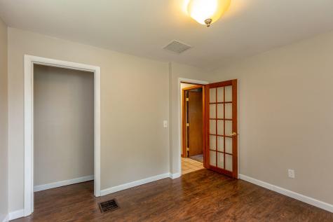 15 Reginald Street Auburn ME 04210