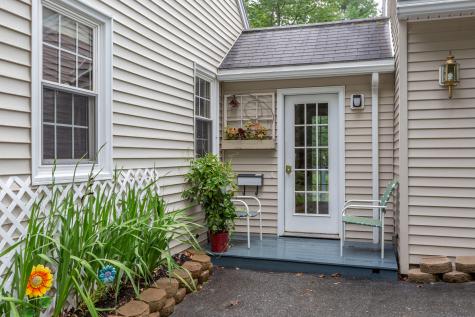 15 Reginald Street Auburn ME 04210