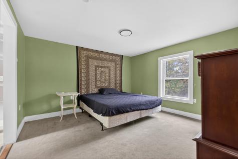 13 Carey Lane Gardiner ME 04345