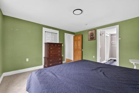 13 Carey Lane Gardiner ME 04345