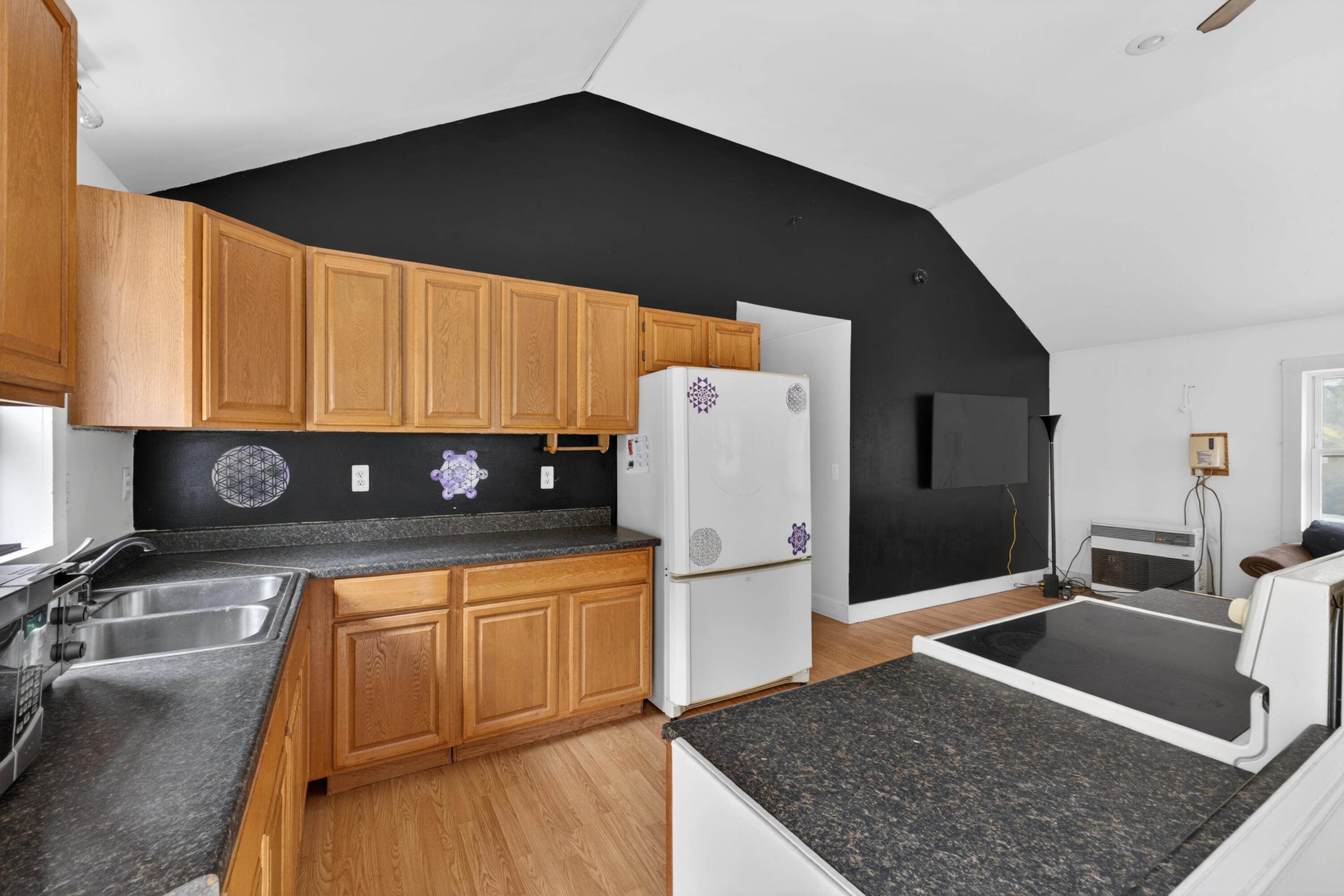 13 Carey Lane Gardiner ME 04345