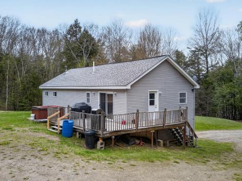 13 Carey Lane Gardiner ME 04345