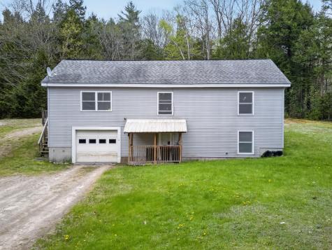13 Carey Lane Gardiner ME 04345