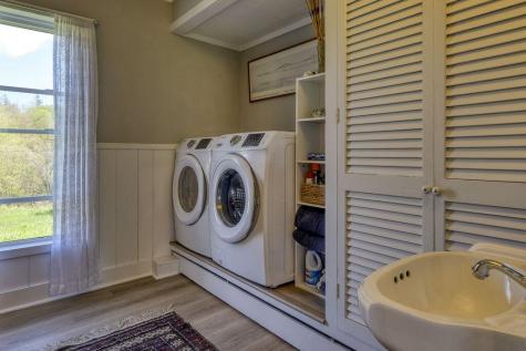 336 Sunset Crossroad Road Deer Isle ME 04627