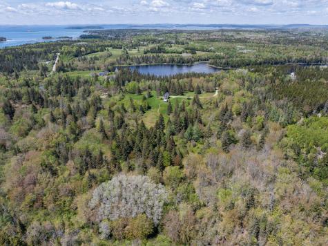 336 Sunset Crossroad Road Deer Isle ME 04627