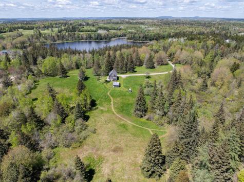 336 Sunset Crossroad Road Deer Isle ME 04627