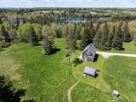 336 Sunset Crossroad Road Deer Isle ME 04627