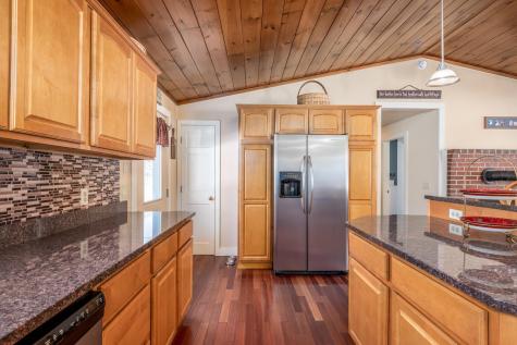 146 Greenwood Road Norway ME 04268