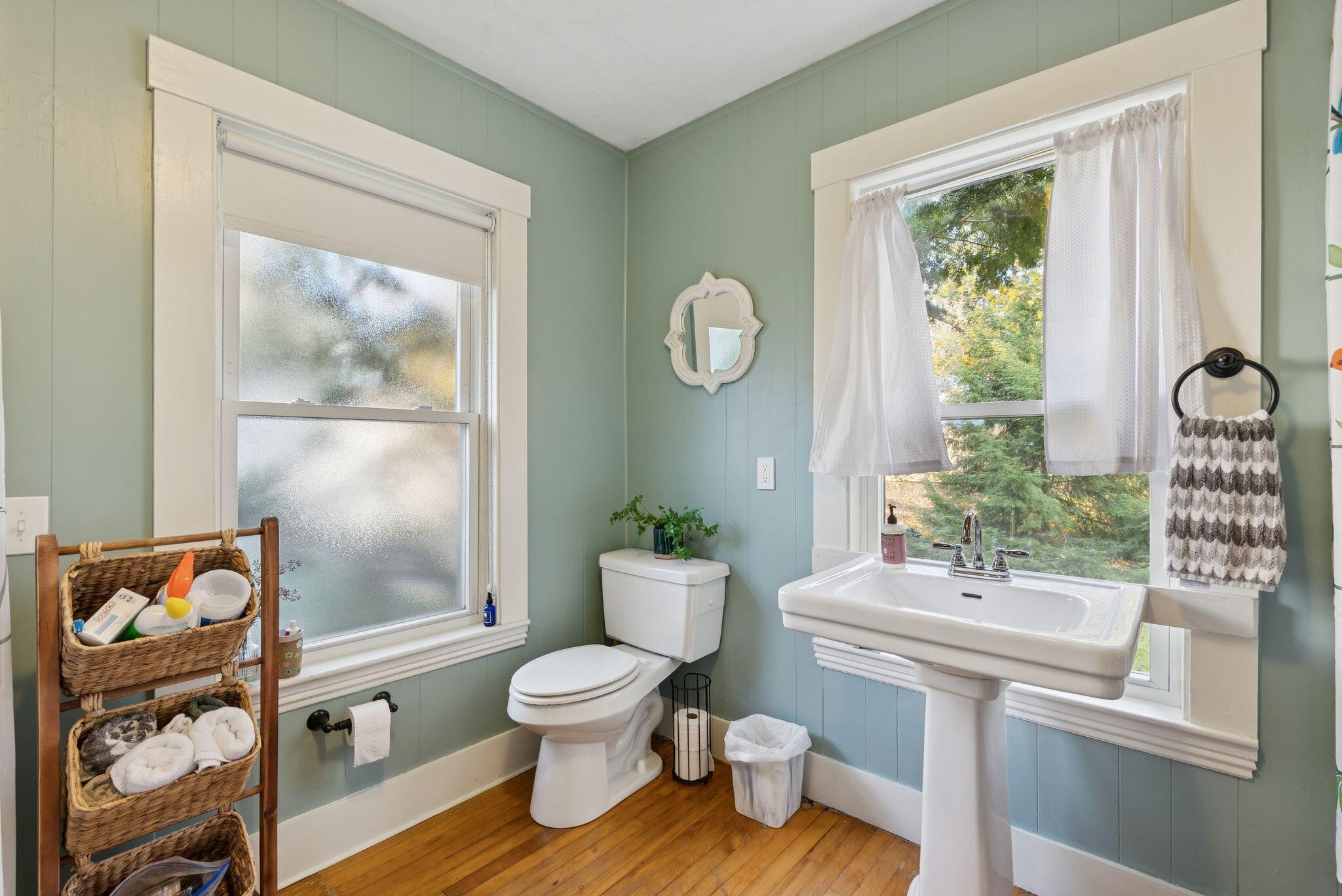 15 Linden Street Auburn ME 04210