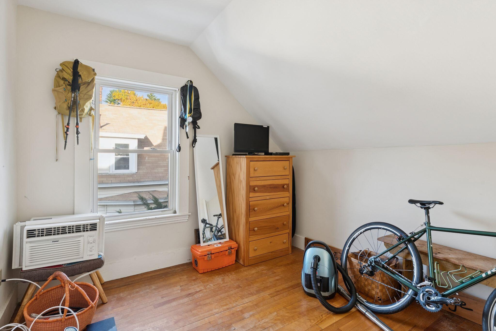 15 Linden Street Auburn ME 04210