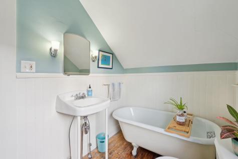 15 Linden Street Auburn ME 04210