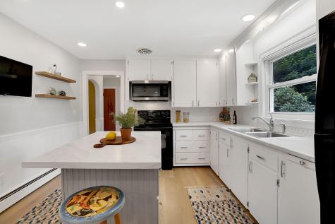 16 Fernald Street Portland ME 04103