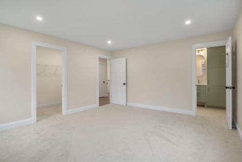 1092 State Road Eliot ME 03903