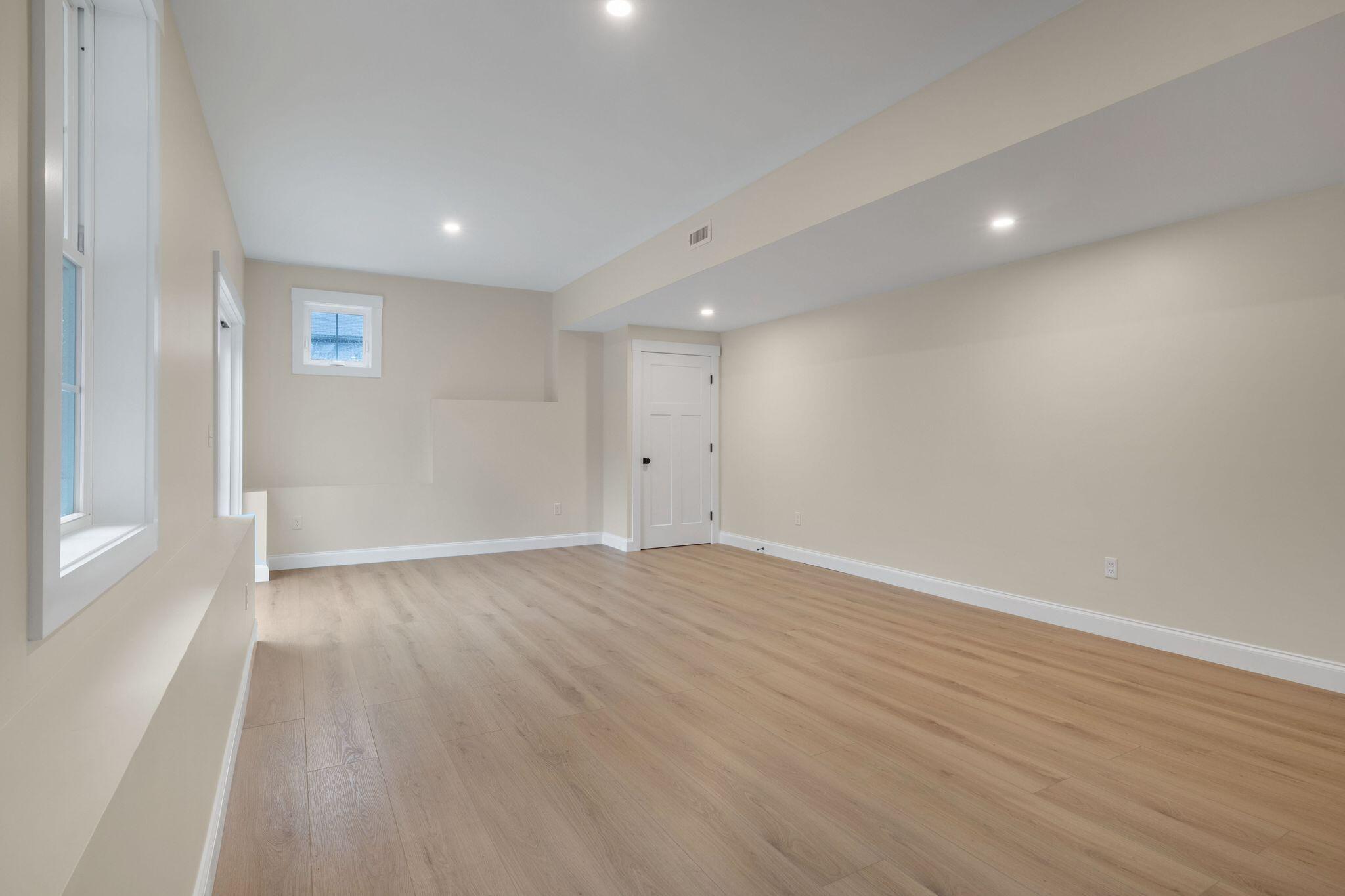 1092 State Road Eliot ME 03903
