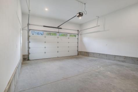 1092 State Road Eliot ME 03903