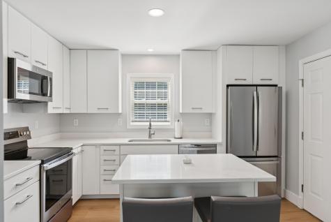 34 Thompson Road Kennebunk ME 04043