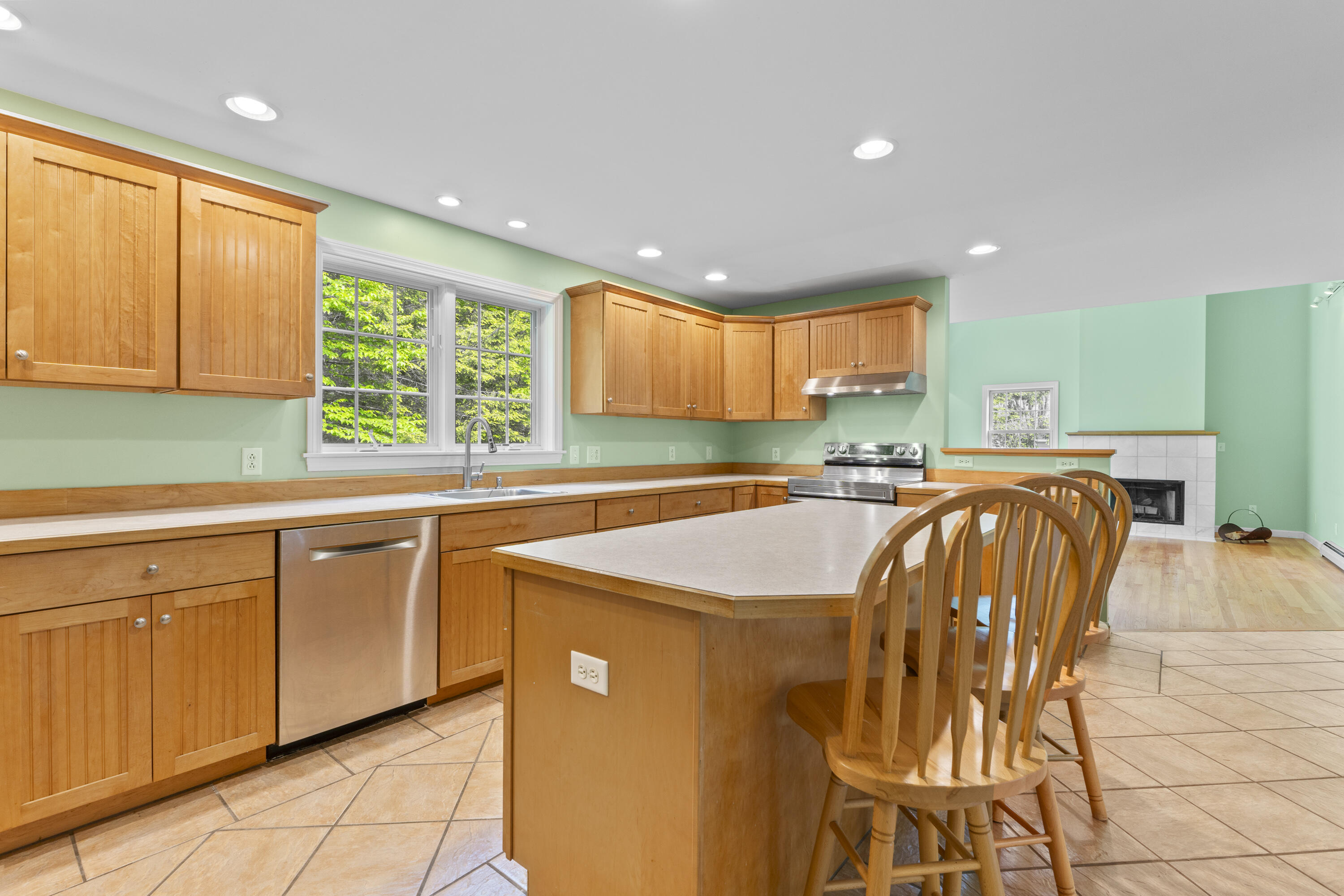 3 Brian Drive Brunswick ME 04011